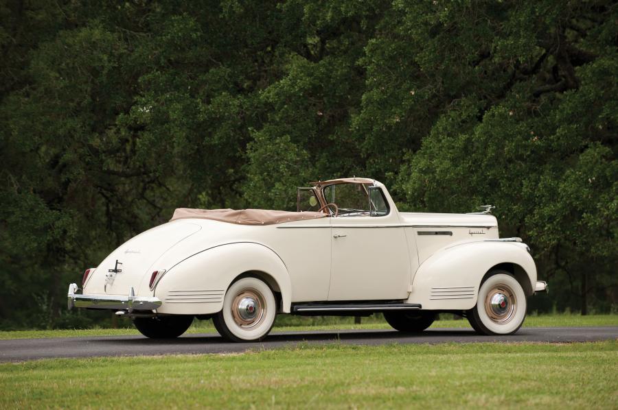  Packard One-Ten Special Convertible Coupe 1941 года  (фото 4 из 31)